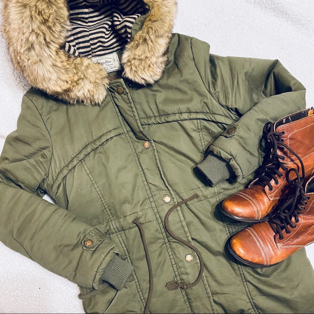 Cozy Army Green Hooded Winter Coat